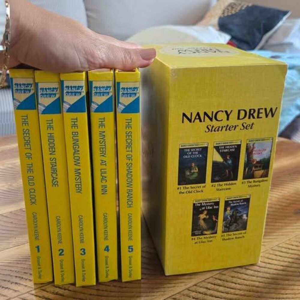 Nancy Drew Starter Set Books 1-5 Carolyn Keene Hardcover Box Set